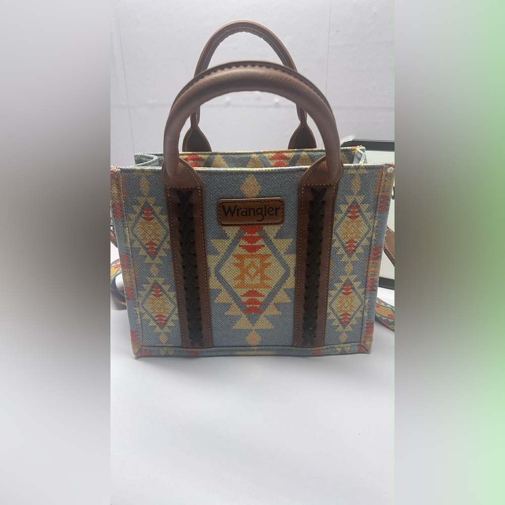 Wrangler Geometric Blue and Brown Tote